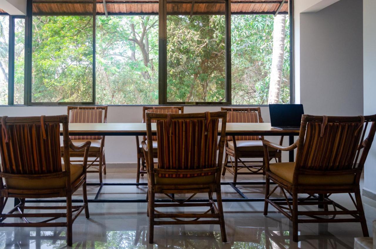 أنجونا Casa De Mor Room With Pool المظهر الخارجي الصورة