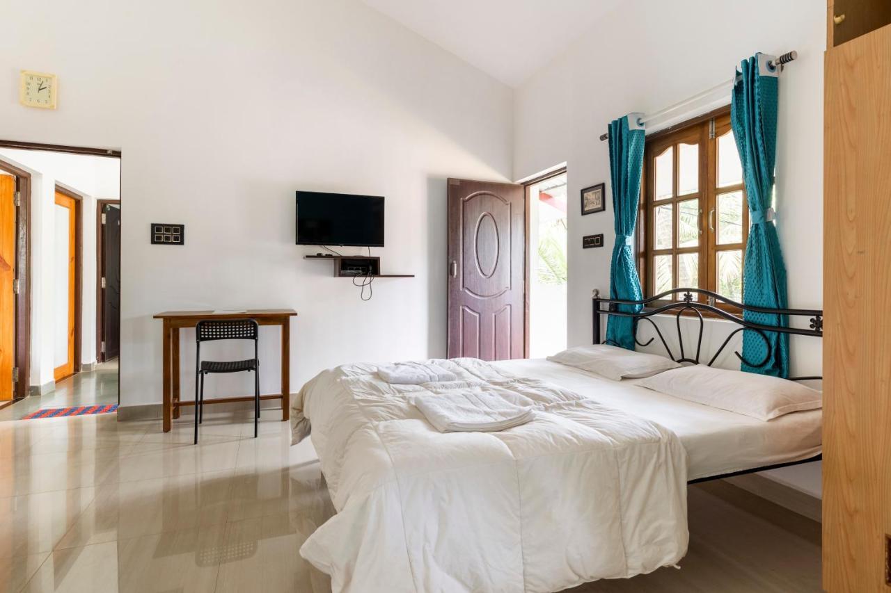 أنجونا Casa De Mor Room With Pool المظهر الخارجي الصورة